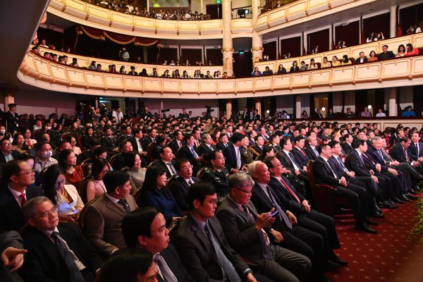 Quang cảnh buổi Lễ hưởng ứng Ng&agrave;y ph&aacute;p luật.