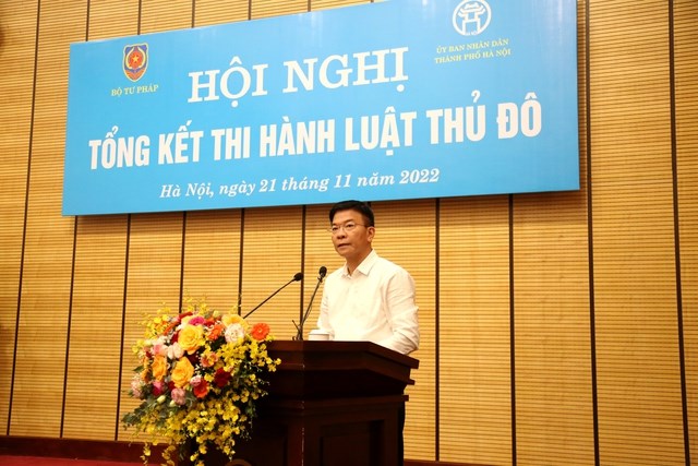 Bộ trưởng Bộ Tư ph&aacute;p L&ecirc; Th&agrave;nh Long ph&aacute;t biểu tại Hội nghị. Ảnh: VGP/Th&ugrave;y Linh