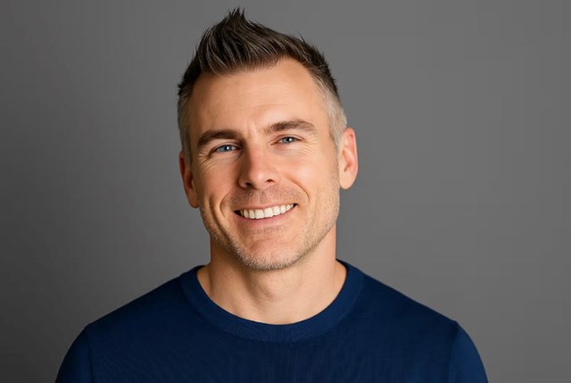 Dan Martell: Doanh nh&#226;n c&#244;ng nghệ biến thất bại tuổi trẻ th&#224;nh đế chế triệu đ&#244; - Ảnh 1