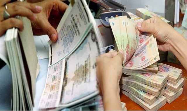 C&aacute;c loại giấy tờ c&oacute; gi&aacute; được lưu k&yacute; tại NHNN bao gồm: T&iacute;n phiếu Ng&acirc;n h&agrave;ng Nh&agrave; nước; tr&aacute;i phiếu Ch&iacute;nh phủ; tr&aacute;i phiếu được Ch&iacute;nh phủ bảo l&atilde;nh thanh to&aacute;n 100% gi&aacute; trị gốc, l&atilde;i khi đến hạn...