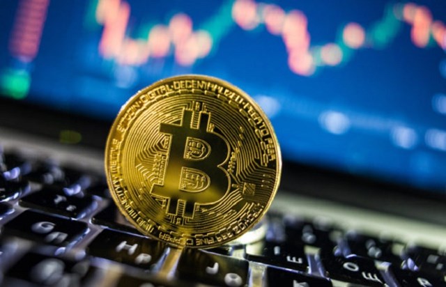 Sau c&uacute; lao dốc mạnh, gi&aacute; Bitcoin đ&atilde; khởi sắc trở lại.