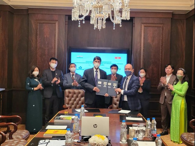 T&acirc;n Th&agrave;nh Holdings sẽ trở th&agrave;nh nh&agrave; cung cấp nguy&ecirc;n liệu dược phẩm cho Tập đo&agrave;n Sami - Sabinsa
