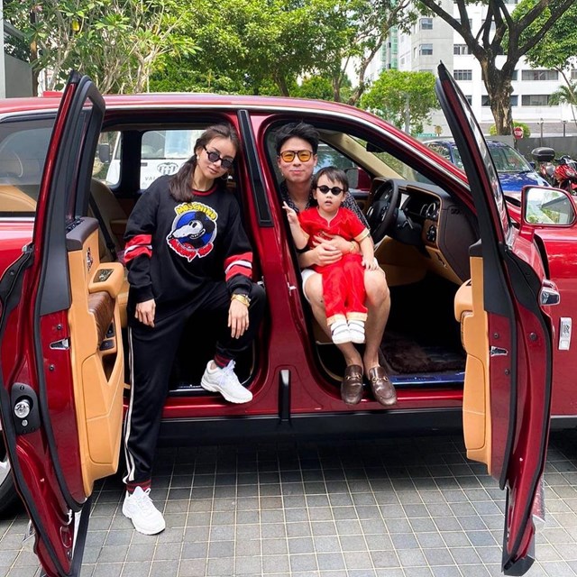 Kim Lim v&agrave; con trai&nbsp;Kyden. Ảnh: SCMP.