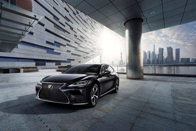 Lexus LS 500 v&#224; LS 500h 2021 được ra mắt tại Việt Nam - Ảnh 1