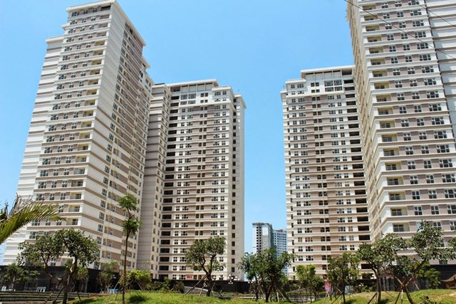 HoREA đề nghị TP HCM sớm cấp &ldquo;sổ hồng&rdquo; cho c&aacute;c dự &aacute;n nh&agrave; ở.