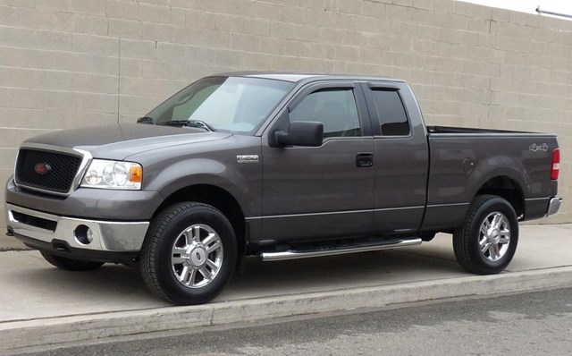 Chiếc Ford F-150 2006 của Alice Walton.