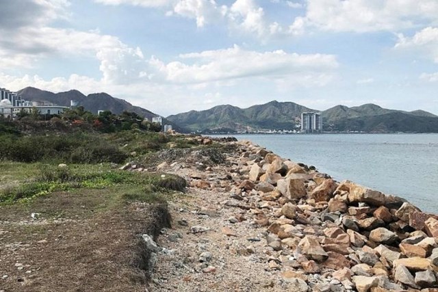 Kh&aacute;nh H&ograve;a l&ecirc;n phương &aacute;n thu hồi đất dự &aacute;n lấn biển vịnh Nha Trang. (Ảnh: KT)
