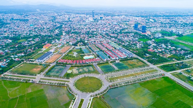 Thừa Thi&ecirc;n Huế mời gọi 3 dự &aacute;n gần 5.000 tỷ.