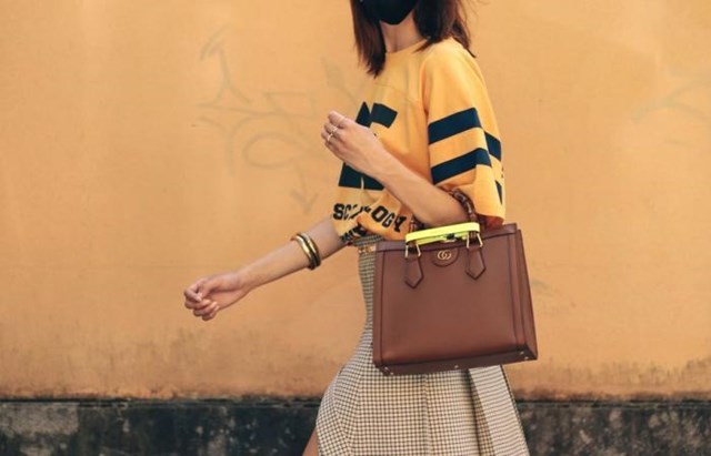 Gucci Bamboo Handle Tote được&nbsp;Gi&aacute;m đốc S&aacute;ng tạo của Gucci "t&aacute;i sinh".