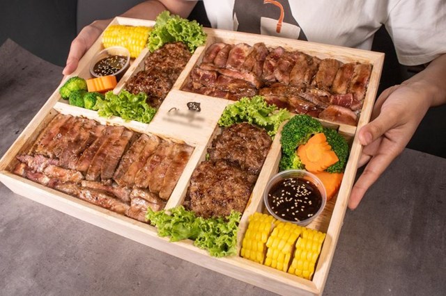 Hộp cơm cao cấp có giá 29 triệu đồng gây sốt trong thời gian gần đây. 
