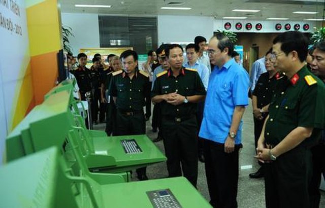 "Nếu như m&igrave;nh x&acirc;y dựng được một x&atilde; hội số ho&agrave;n thiện, Việt Nam rất nhanh để đạt được đứng đầu Đ&ocirc;ng Nam &Aacute; v&agrave; xếp hạng trong ch&acirc;u &Aacute;".