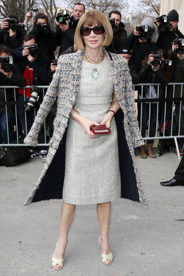 Anna Wintour l&agrave; biểu tượng của phụ nữ thanh lịch, quyền lực