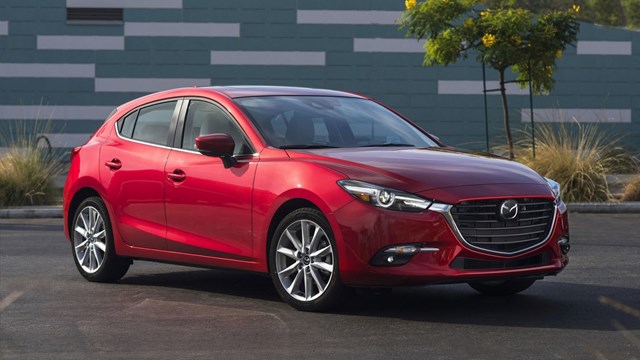 Những sedan ăn kh&aacute;ch nhất chủ yếu thuộc ph&acirc;n hạng k&iacute;ch cỡ B v&agrave; C.