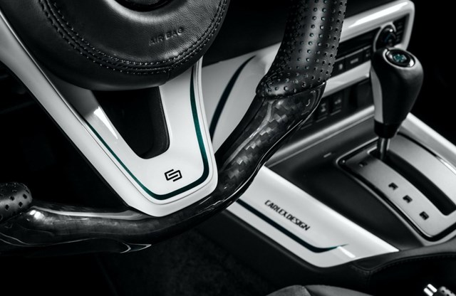 Carlex Design hiện kh&ocirc;ng c&ocirc;ng bố chi ph&iacute; cho to&agrave;n bộ dự &aacute;n n&agrave;y. Mercedes-Benz X-Class đ&atilde; bị khai tử v&igrave; chi ph&iacute; sản xuất đắt đỏ. Tại Đức, mẫu b&aacute;n tải hạng sang từng c&oacute; gi&aacute; khởi điểm&nbsp;53.927 USD.