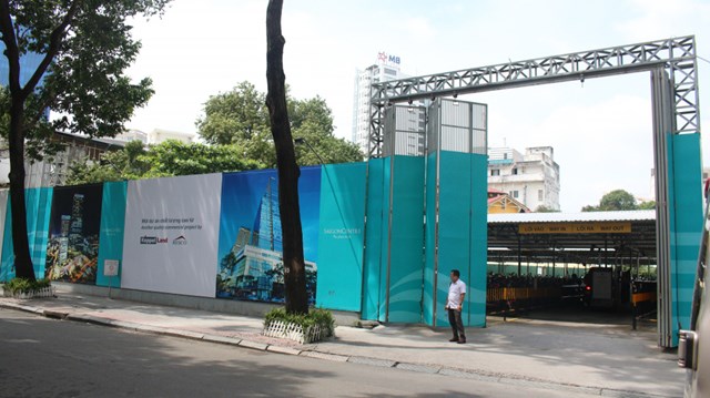 Dự &aacute;n Dự &aacute;n Saigon Centre-IV - V 27 năm chưa thể x&acirc;y dựng. (Ảnh: L&yacute; Tuấn)