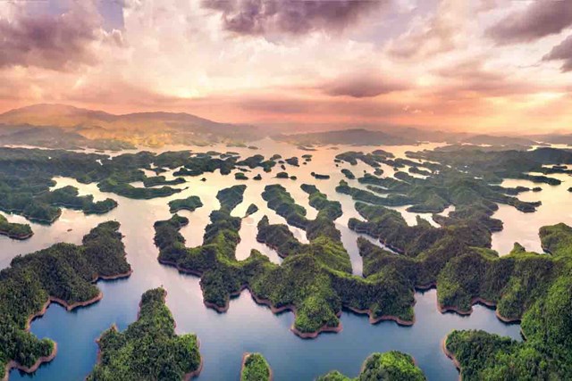 T&agrave; Đ&ugrave;ng l&agrave; địa điểm du lịch mới nổi lọt top t&igrave;m kiếm ở Việt Nam.&nbsp;