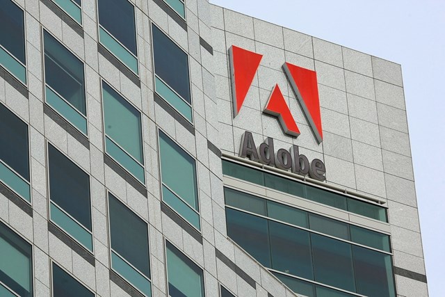 Th&agrave;nh lập tại Mỹ v&agrave;o năm 1982,&nbsp;Adobe&nbsp;l&agrave; h&atilde;ng phần mềm nổi tiếng với c&aacute;c c&ocirc;ng cụ s&aacute;ng tạo. T&ecirc;n gọi n&agrave;y xuất ph&aacute;t từ con suối Adobe Creek chảy sau nh&agrave; đồng s&aacute;ng lập John Warnock. Adobe cũng l&agrave; t&ecirc;n loại gạch b&ugrave;n d&ugrave;ng trong x&acirc;y dựng, &aacute;m chỉ cảm hứng s&aacute;ng tạo trong c&aacute;c phần mềm của c&ocirc;ng ty. Ảnh:&nbsp;Time.