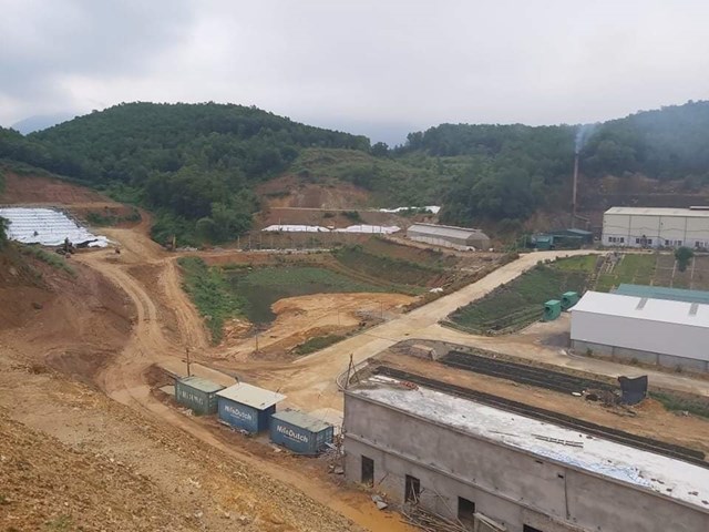 Khu xử l&yacute; r&aacute;c thải của C&ocirc;ng ty Bắc Việt tại tỉnh H&ograve;a B&igrave;nh. Ảnh: Mạnh H&ugrave;ng