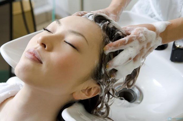 Công ty cắt tóc gội đầu, doanh thu một năm 2 triệu đồng nhưng huy động tới 738 tỷ đồng trái phiếu