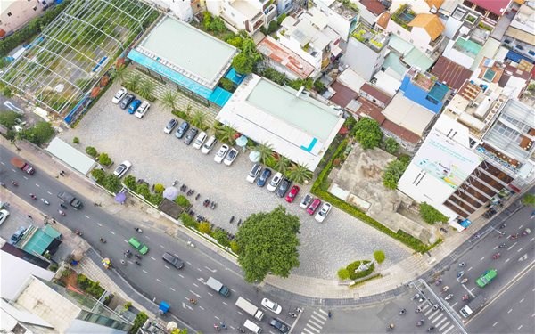 L&ocirc; đất 225 Nam Kỳ Khởi Nghĩa, TP HCM từng do Tổng c&ocirc;ng ty Ch&egrave; Việt Nam quản l&yacute; hiện đ&atilde; được chuyển nhượng. Ảnh: B&aacute;o Tuổi trẻ