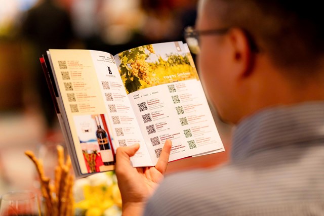 WineFest 2025: Ba thập kỷ đam m&#234; – H&#224;nh tr&#236;nh kết nối Việt Nam với tinh hoa rượu vang thế giới - Ảnh 3