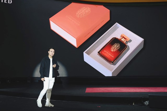 AMITED ra mắt Bộ sưu tập hương hoa: Nghi lễ &#193; Đ&#244;ng giữa thế giới hiện đại - Ảnh 4