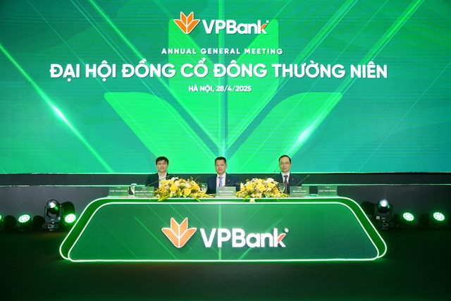 ĐHĐCĐ 2025 VPBank (VPB) bầu Hội đồng Quản trị, Ban Kiểm so&#225;t nhiệm kỳ mới, th&#244;ng qua kế hoạch lợi nhuận tỷ USD - Ảnh 1