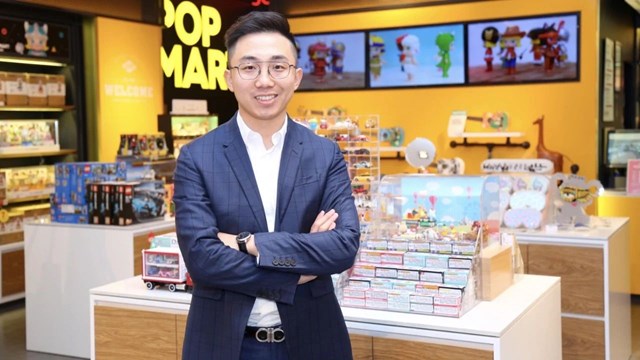 Wang Ning, tỷ ph&uacute; trẻ nhất tại Trung Quốc, l&agrave; người đứng sau sự th&agrave;nh c&ocirc;ng của Labubu. (Ảnh: Pop Mart)