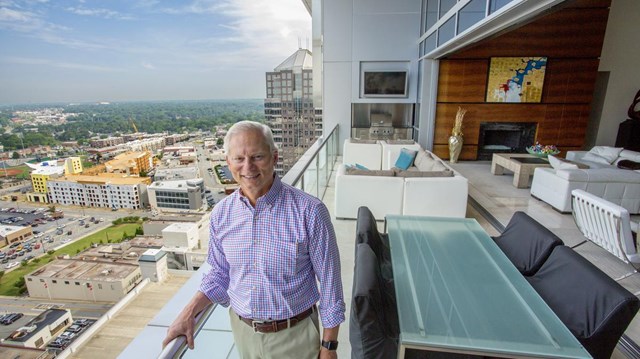 Roy E. Carroll II l&agrave; người gi&agrave;u nhất th&agrave;nh phố Greensboro. Ảnh: The Business Journals.
