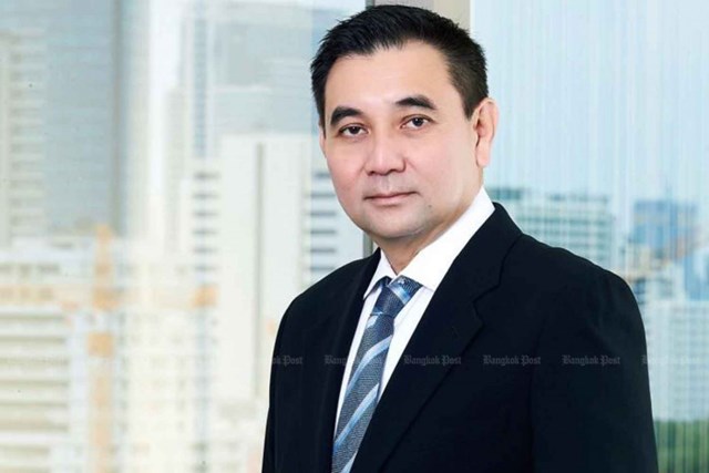 Tỷ ph&uacute; Sarath Ratanavadi được v&iacute; như "vua điện" ở Th&aacute;i Lan. Ảnh: Bangkok Post.&nbsp;