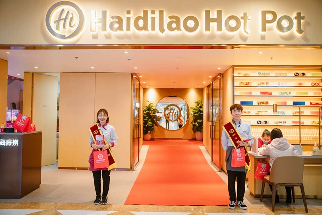 Haidilao cũng l&agrave; một t&ecirc;n tuổi kh&aacute; được ưa chuộng tại Việt Nam. Ảnh: Haidilao Việt Nam.&nbsp;