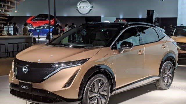 C&aacute;c mẫu xe Nissan mới ra mắt gi&uacute;p đem lại doanh số b&aacute;n h&agrave;ng khả quan. Ảnh: Nissan.