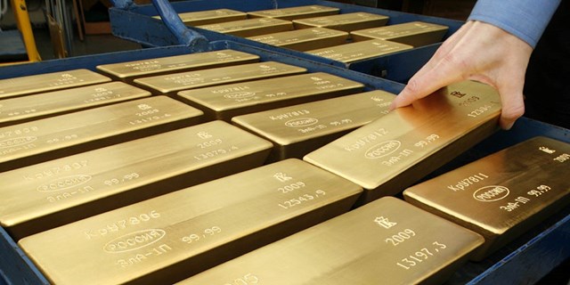 Vàng chính thức vượt mốc 1.800 USD