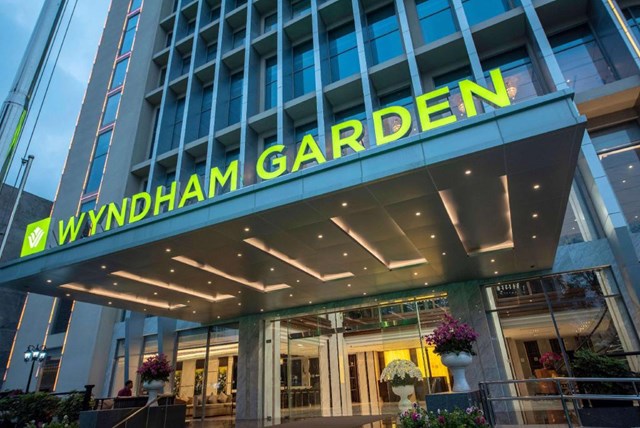 Kh&aacute;ch sạn Wyndham đ&atilde; tạm thời đ&oacute;ng cửa từ 9/9 để tập trung phục vụ đo&agrave;n c&aacute;ch ly.