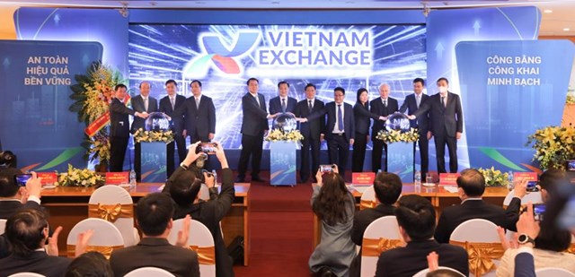 C&#244;ng bố 10 sự kiện ti&#234;u biểu ng&#224;nh chứng kho&#225;n năm 2021 - Ảnh 2