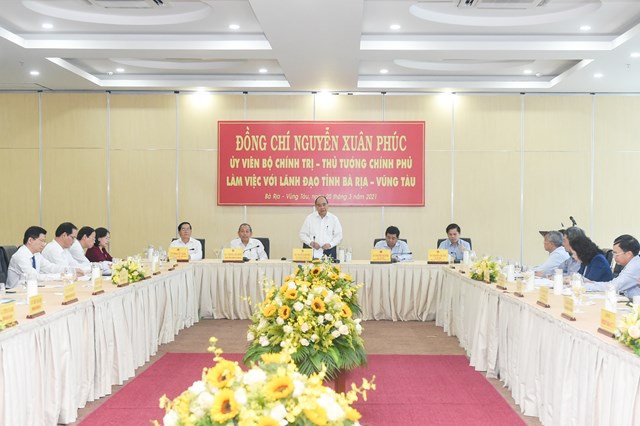 Thủ tướng gỡ vướng cho cụm cảng nước s&#226;u lớn nhất cả nước - Ảnh 1