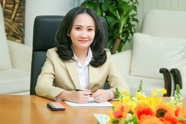"C&ocirc;ng ch&uacute;a m&iacute;a đường" Đặng Huỳnh Ức My