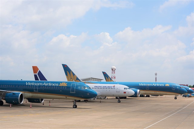 Vietnam Airlines lỗ nửa tỷ USD sau 9 tháng