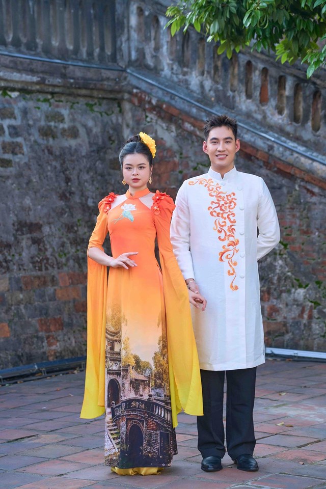 Ngắm &#225;o d&#224;i di sản “12 m&#249;a hoa H&#224; Nội” của NTK Ho&#224;ng Ly: Khi k&#253; ức nở hoa tr&#234;n từng t&#224; lụa - Ảnh 12