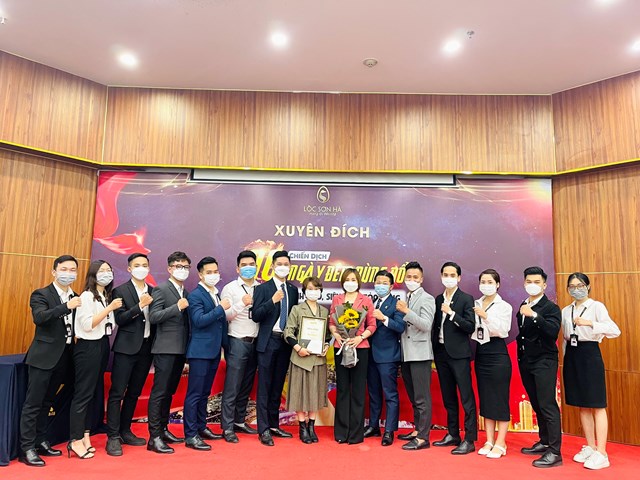 Lộc Sơn H&agrave; &aacute;p dụng đ&uacute;ng 5K trong qu&aacute; tr&igrave;nh tổ chức lễ tổng kết