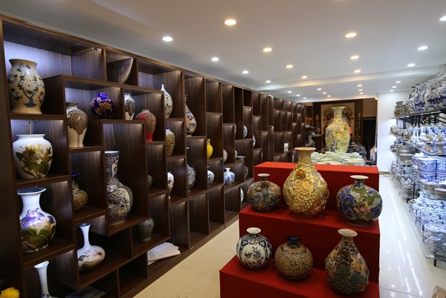 L&#226;m Thu Huyền - Chủ thương hiệu Gốm Lam: Nỗ lực g&#236;n giữ v&#224; lan toả n&#233;t đẹp văn ho&#225; Việt - Ảnh 2