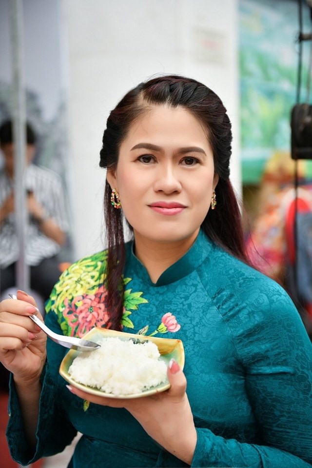 B&#249;i Thị Hạnh Hiếu Tổng Gi&#225;m đốc C&#244;ng ty CP KDCB N&#244;ng Sản Bảo Minh “Vận mệnh ở trong tay mỗi người!” - Ảnh 7