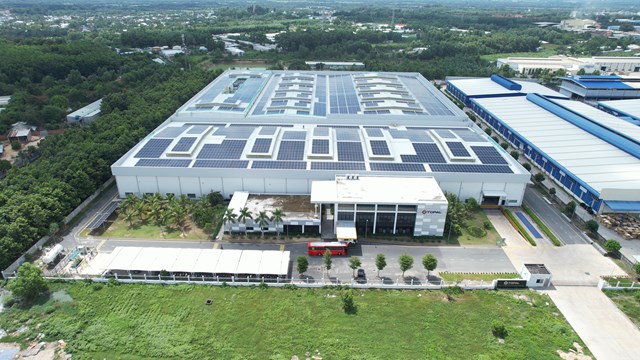 Tập đo&agrave;n Austdoor đầu tư ph&aacute;t triển to&agrave;n diện hệ sinh th&aacute;i sản phẩm hướng tới mục ti&ecirc;u chuyển đổi từ vị thế số 1 về cửa sang vị thế số 1 về sản phẩm dịch vụ ho&agrave;n thiện&nbsp;