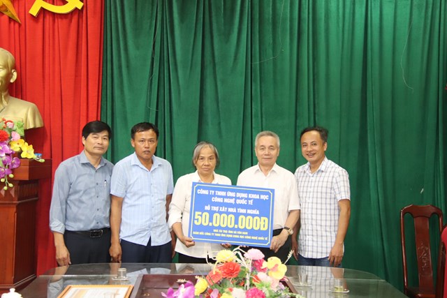 Smart A: Khoa học c&#244;ng nghệ tạo ra sản phẩm c&#243; &#237;ch cho cộng đồng - Ảnh 2