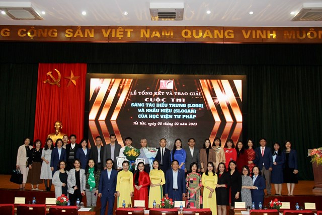 Lễ tổng kết v&#224; trao giải Cuộc thi S&#225;ng t&#225;c biểu trưng (logo) v&#224; khẩu hiệu (slogan) của Học viện Tư ph&#225;p - Ảnh 5