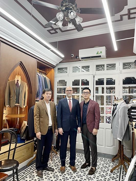 Đại sứ Đặc mệnh to&agrave;n quyền Canada tại Việt Nam Shawn Steil.