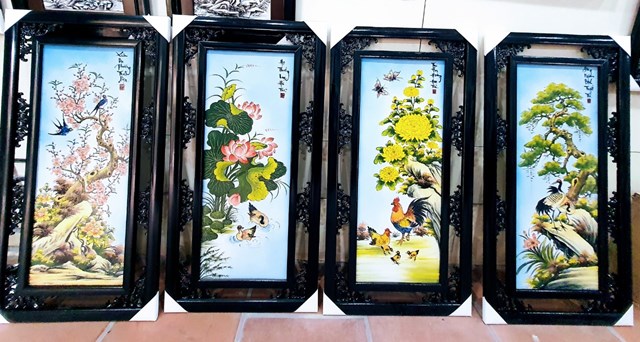 Nghệ nh&#226;n Phạm H&#224;: Th&#224;nh c&#244;ng v&#224; nổi danh với d&#242;ng tranh gốm sứ - Ảnh 3