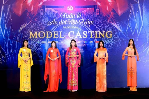 Ban Gi&#225;m Khảo Casting chương tr&#236;nh &quot;Hương sắc &#225;o d&#224;i Việt&quot;: Chia sẻ về sự kiện - Ảnh 6