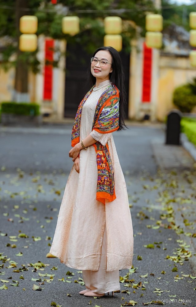 Doanh nh&acirc;n Ho&agrave;ng H&agrave; - Chủ thương hiệu &Aacute;o d&agrave;i H&agrave; An.