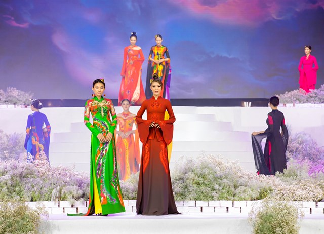 Lễ hội &#193;o d&#224;i TP.HCM lần thứ 8: Lan toả gi&#225; trị truyền thống Việt ra thế giới  - Ảnh 5